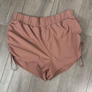 Alo Yoga Cinch It Up Short in Chestnut - gently worn